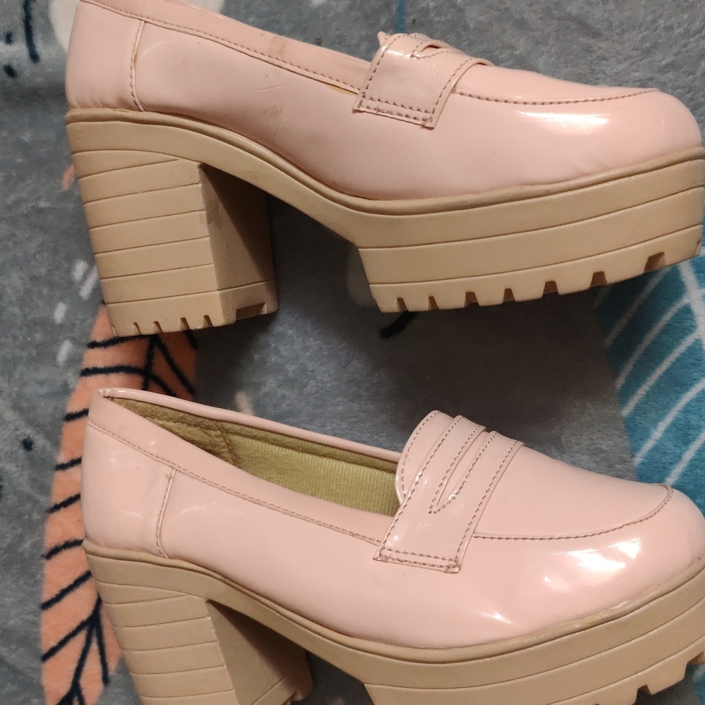 Peach heels - Picture 4 of 5